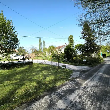 Les Treilles De - Au Calme